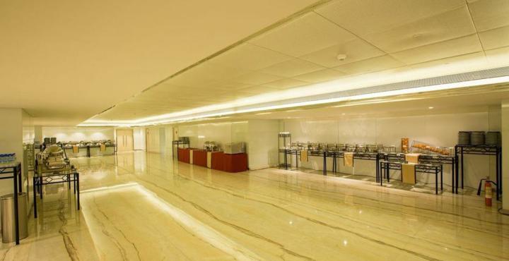 Hotel Sahara Star Mumbai Kültér fotó The interior of the hotel